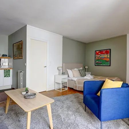 Notre Dame & La Seine With Balcony - Cityapartmentstay Paris