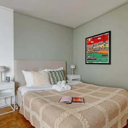 Notre Dame & La Seine With Balcony - Cityapartmentstay * Paris